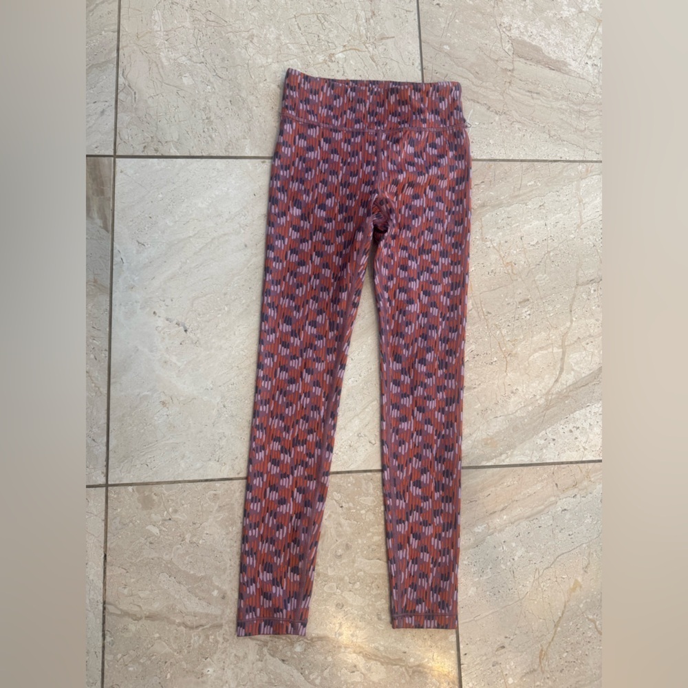 Athleta Girl Pink Grey Orange Stylish Kids Patterned Leggings size Medium 8-10